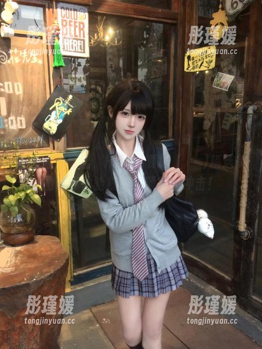 黑色魅力尽显，Habin夏彬 (하빈)精选美图带你体验视觉的颠覆性冲击！
